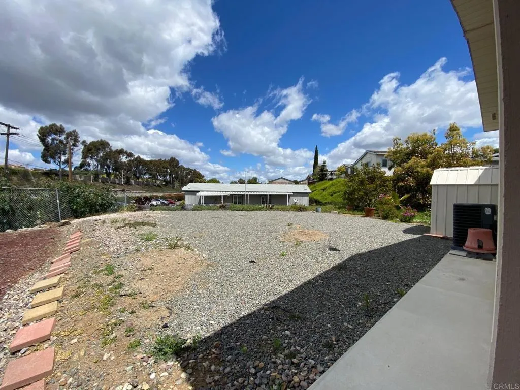 https://cdn.realtyfeed.com/cdn/127/306425260/0c816c79854941aee7a92764b75831e6.webp