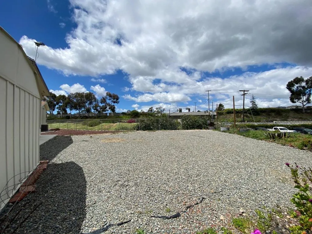 https://cdn.realtyfeed.com/cdn/127/306425260/d31e0003c248149a3290d6b40cea9dce.webp