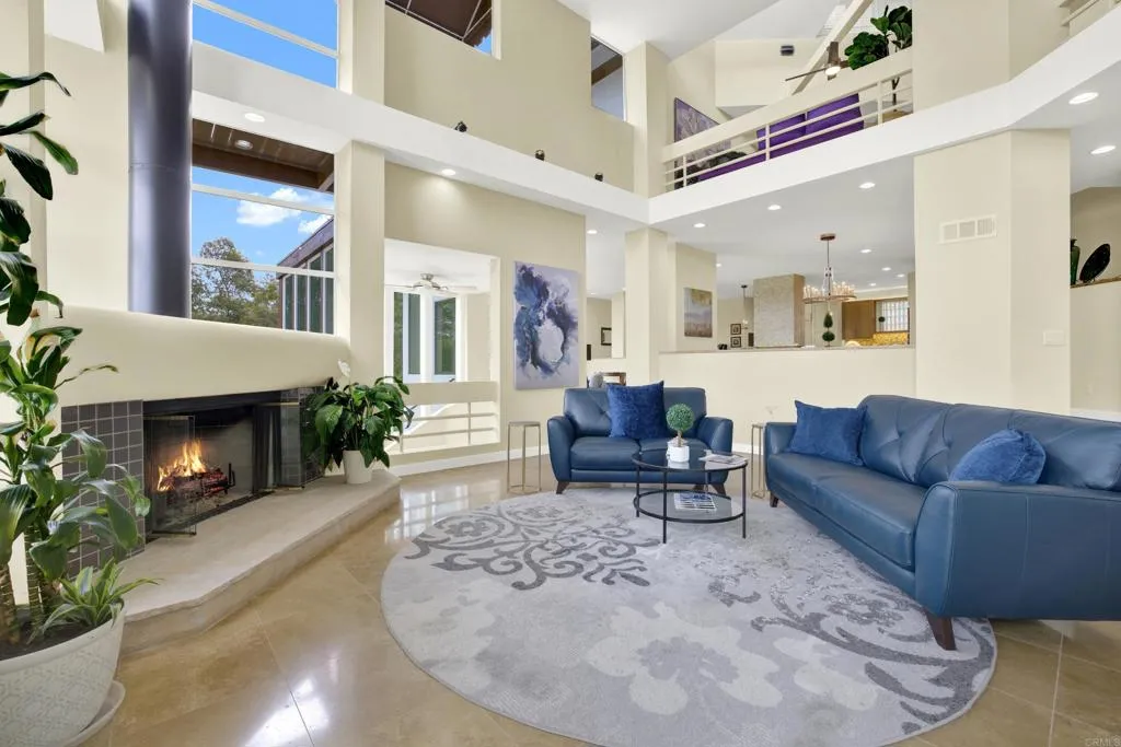 https://cdn.realtyfeed.com/cdn/127/306425479/e2408d4eb112fb33d7097091412d303a.webp
