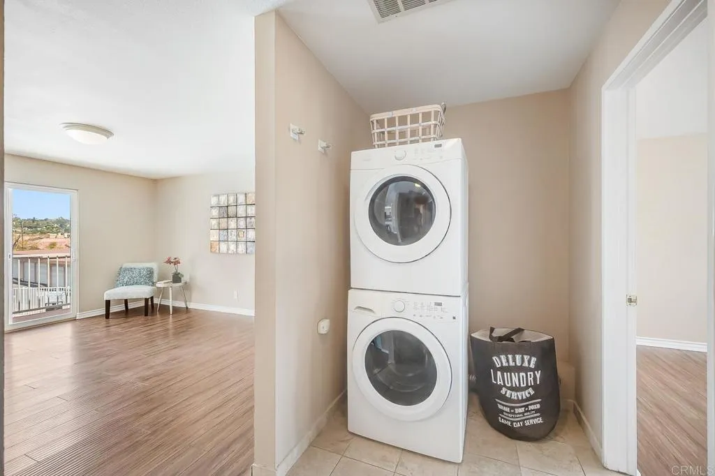 https://cdn.realtyfeed.com/cdn/127/306425538/2ed6cf478da58aa0f21f718786016d04.webp