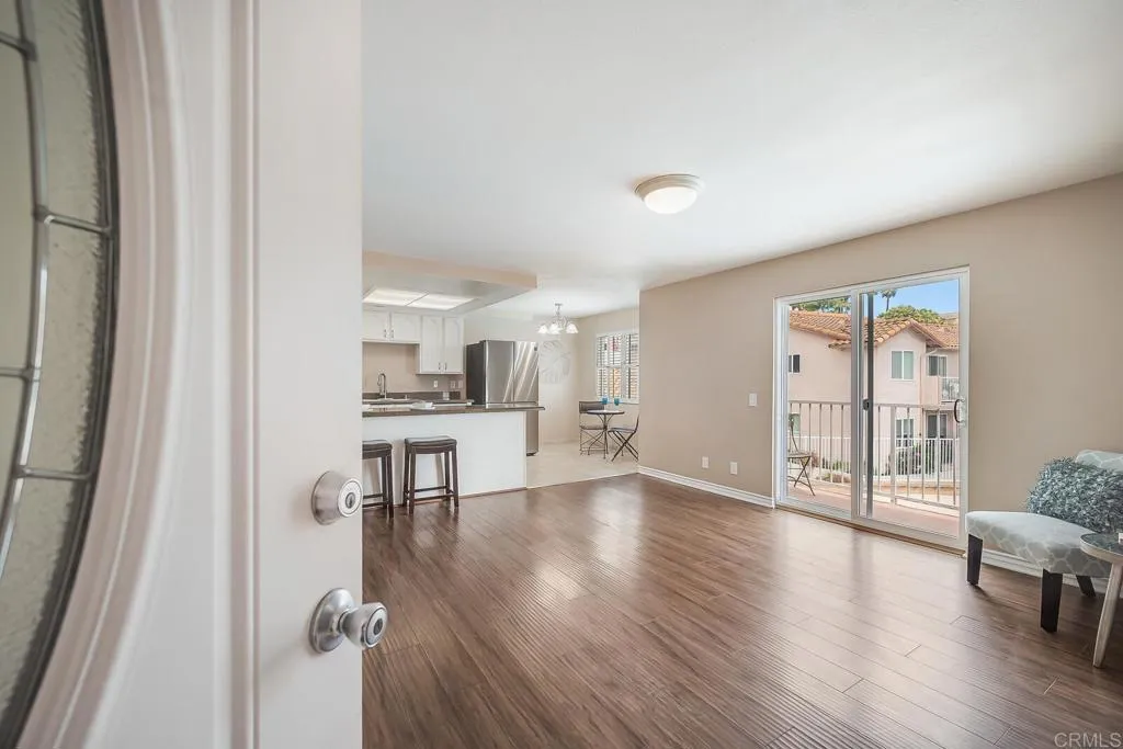https://cdn.realtyfeed.com/cdn/127/306425538/67b82f85661626586f6ba1f3447408fd.webp
