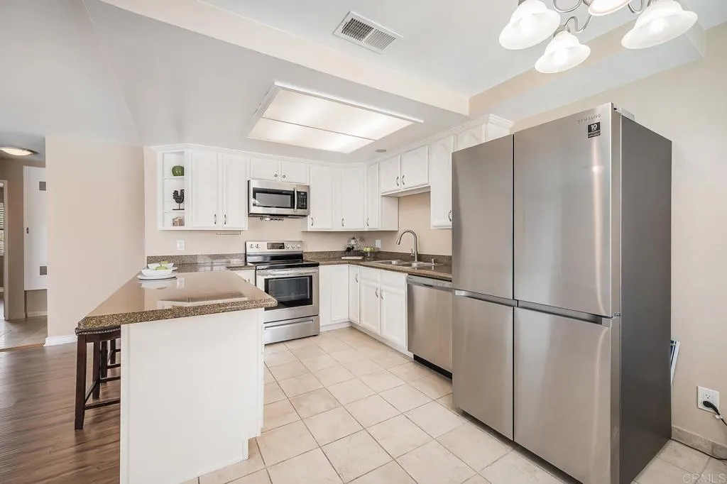 Photo #3: NDP2504125 Listing 