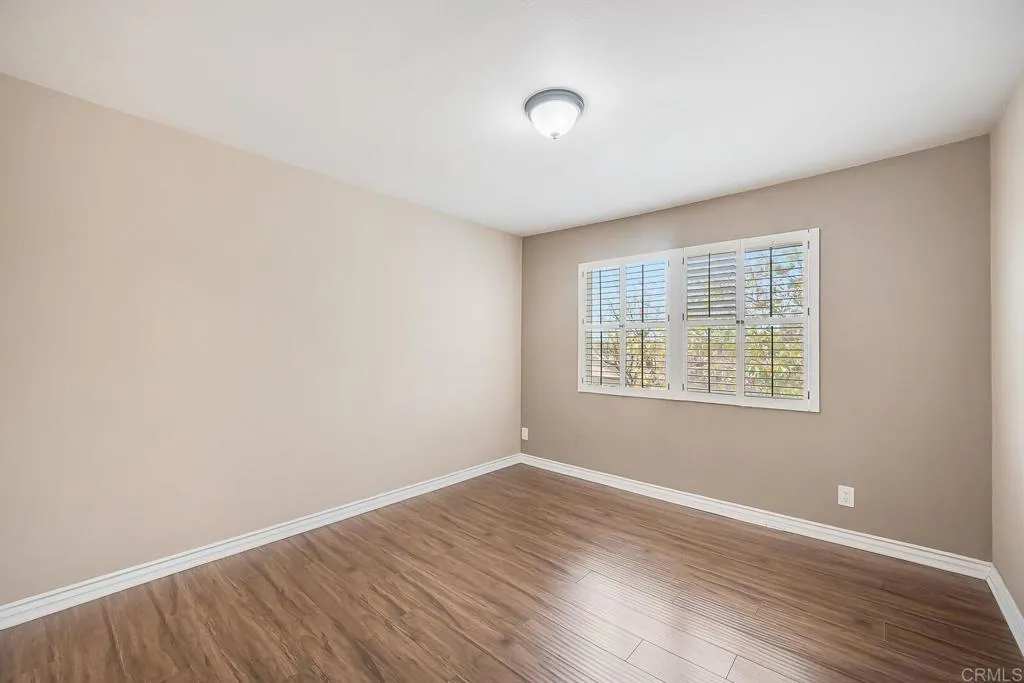 https://cdn.realtyfeed.com/cdn/127/306425538/9ac49a8d8efaa6f895eff352db66e91e.webp