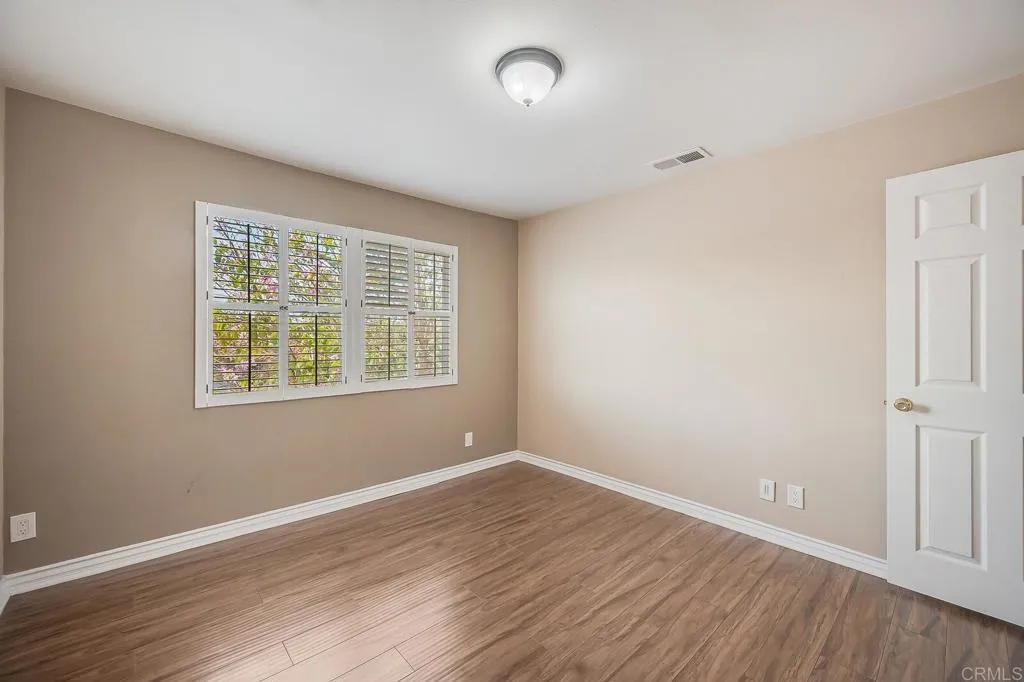 https://cdn.realtyfeed.com/cdn/127/306425538/f6724412c7bce0a49b50c8a7228b41f2.webp