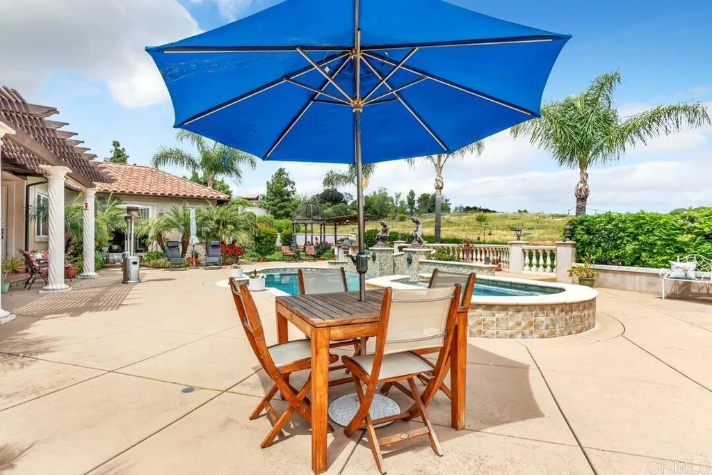 https://cdn.realtyfeed.com/cdn/127/306425548/227d17516d301aeed0cb134cac63bafb.webp