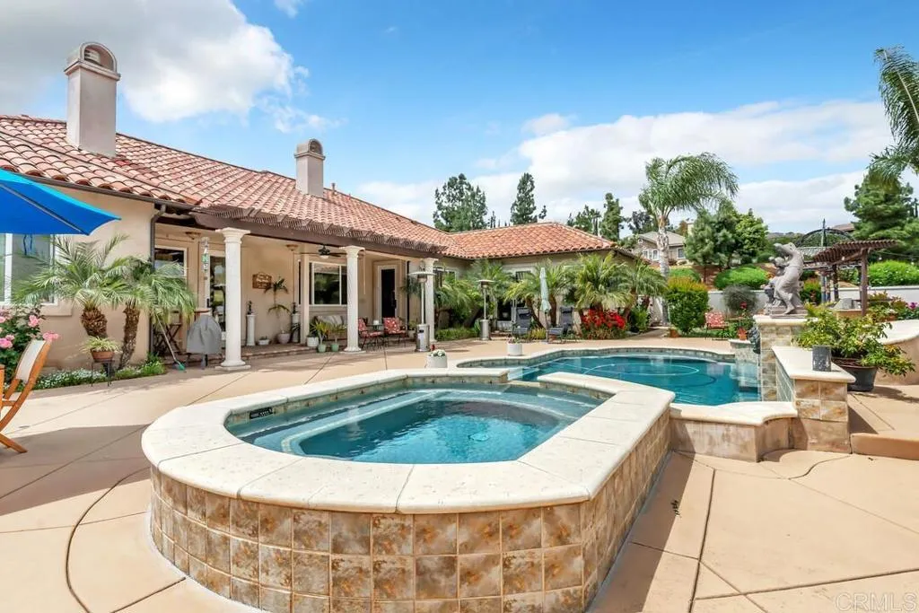 https://cdn.realtyfeed.com/cdn/127/306425548/2ab60914b8cb8b344c8ec170feaf2823.webp