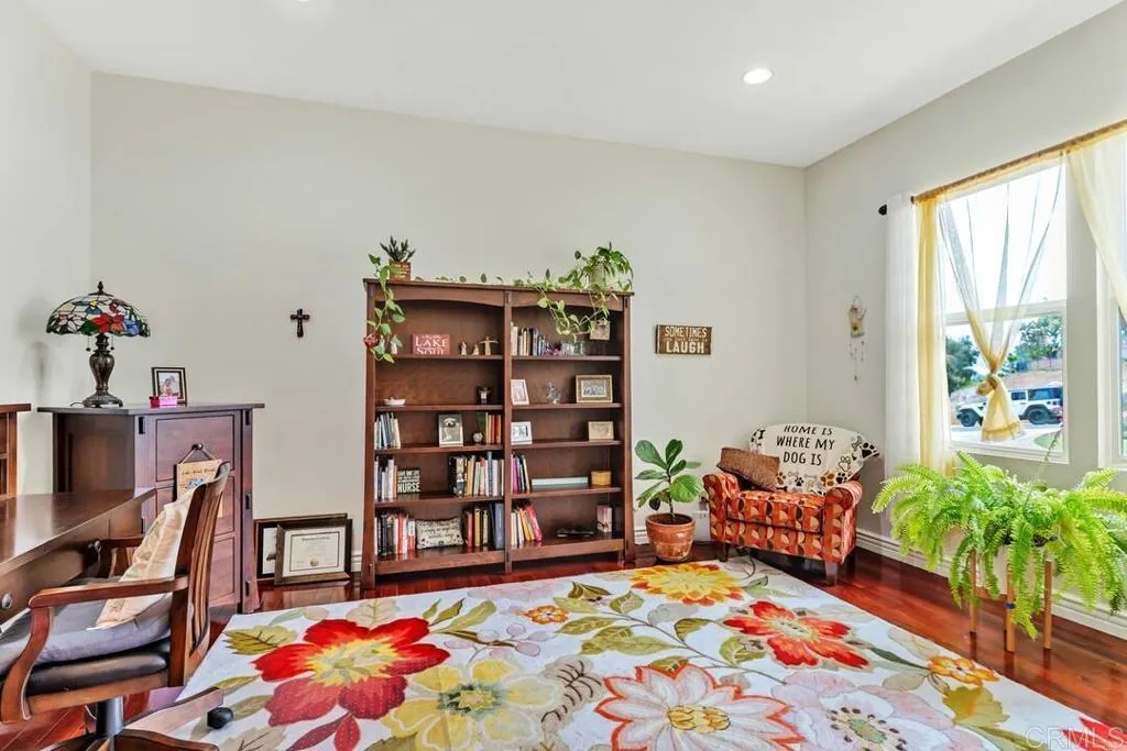 https://cdn.realtyfeed.com/cdn/127/306425548/a54b10d4aaaffe72de42f711c5f11e33.webp
