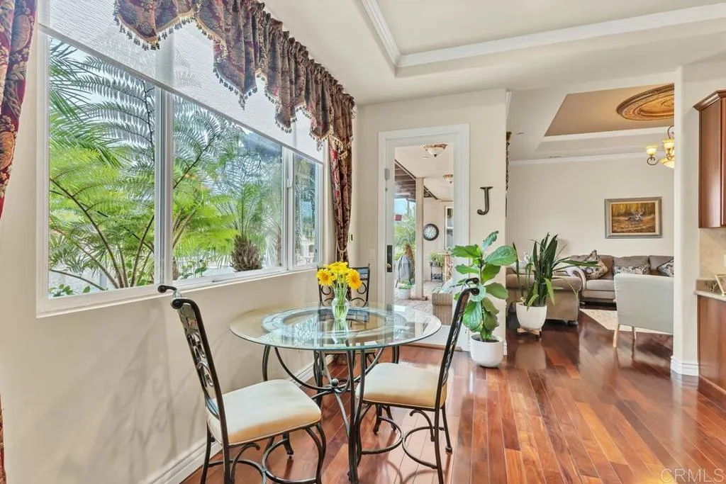 https://cdn.realtyfeed.com/cdn/127/306425548/bfbacd15900d8707d3bbca2dbcf95915.webp