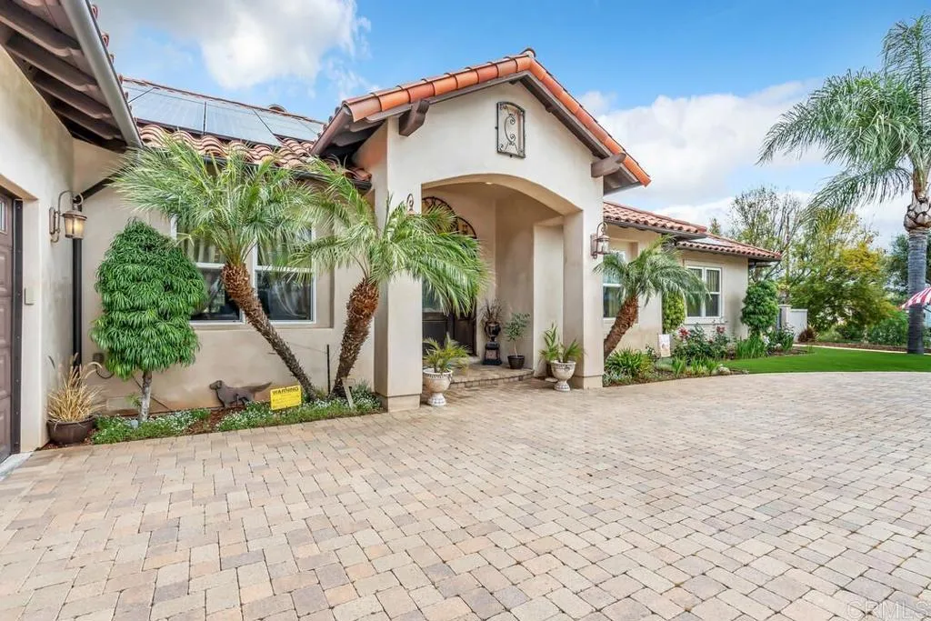 https://cdn.realtyfeed.com/cdn/127/306425548/d0f6732dd784bd43bbfb6ae1547158be.webp