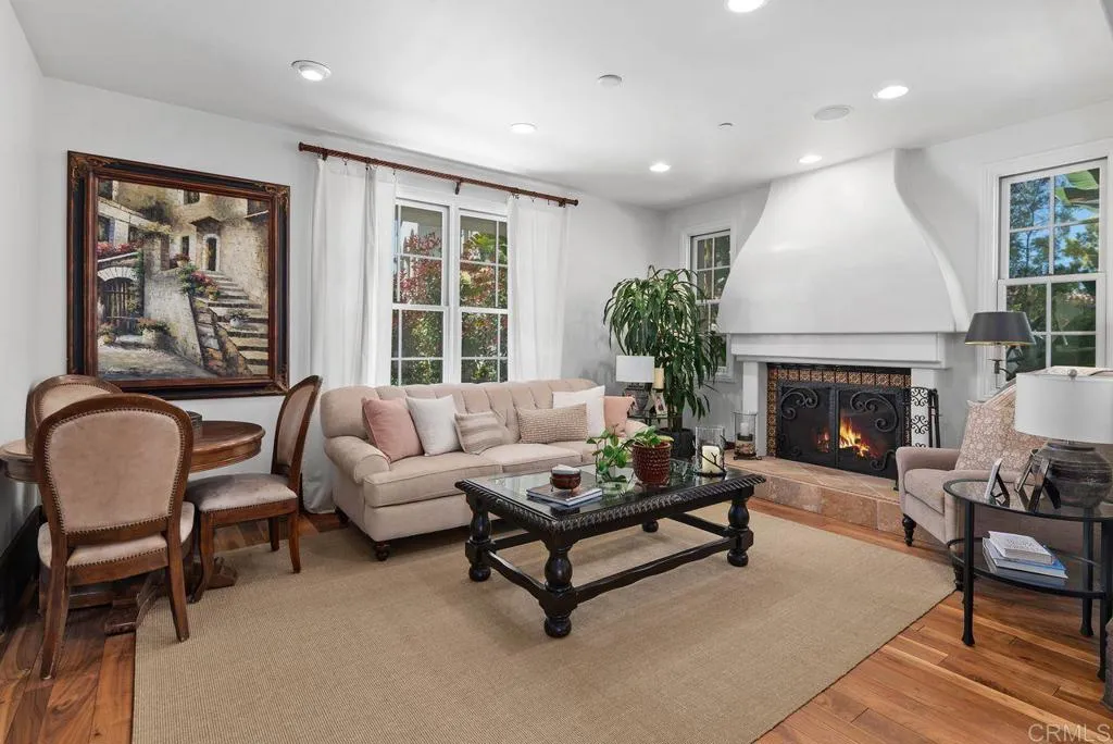 https://cdn.realtyfeed.com/cdn/127/306425560/81496ab47e7efc02b32334950c67ea32.webp