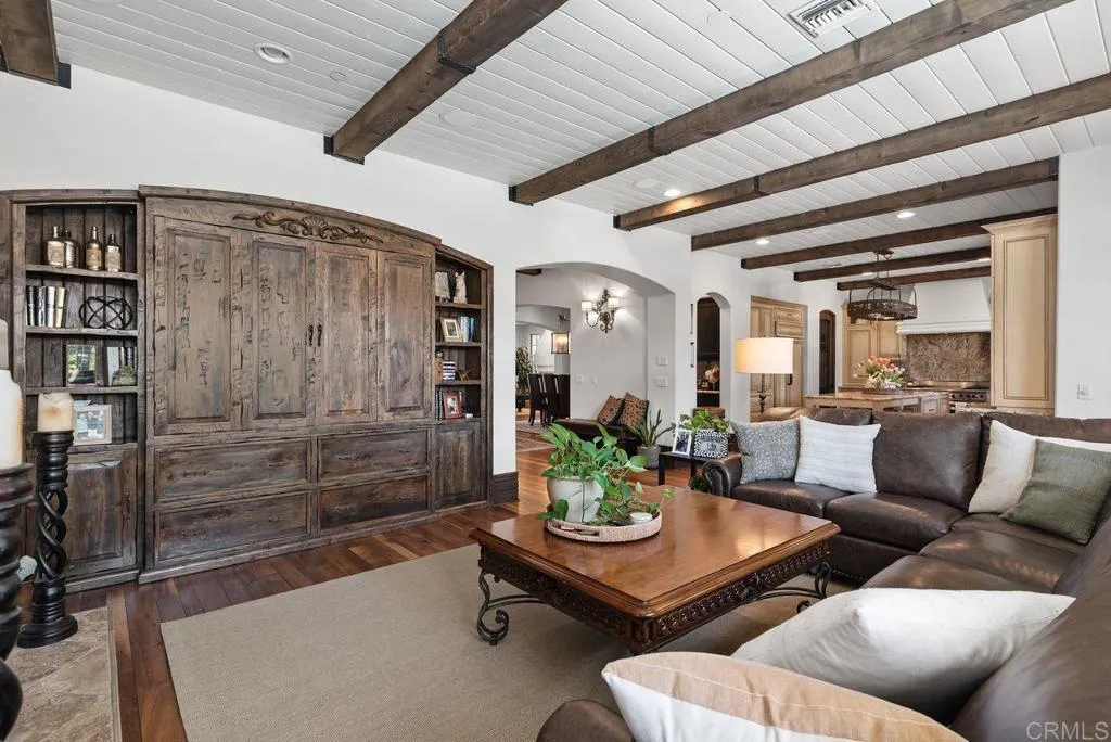 https://cdn.realtyfeed.com/cdn/127/306425560/a165e0f673b6381291ffb7a4d453ceba.webp