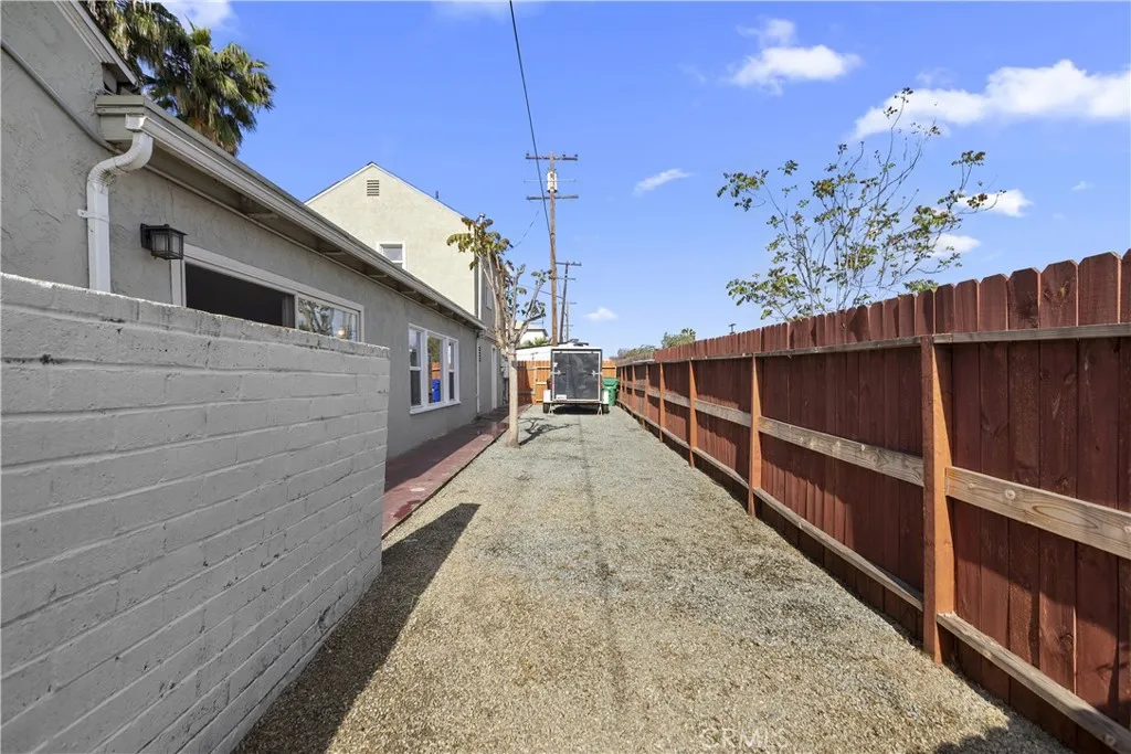 https://cdn.realtyfeed.com/cdn/127/306425584/06c5b872d57684338a91c5eb786a21fe.webp