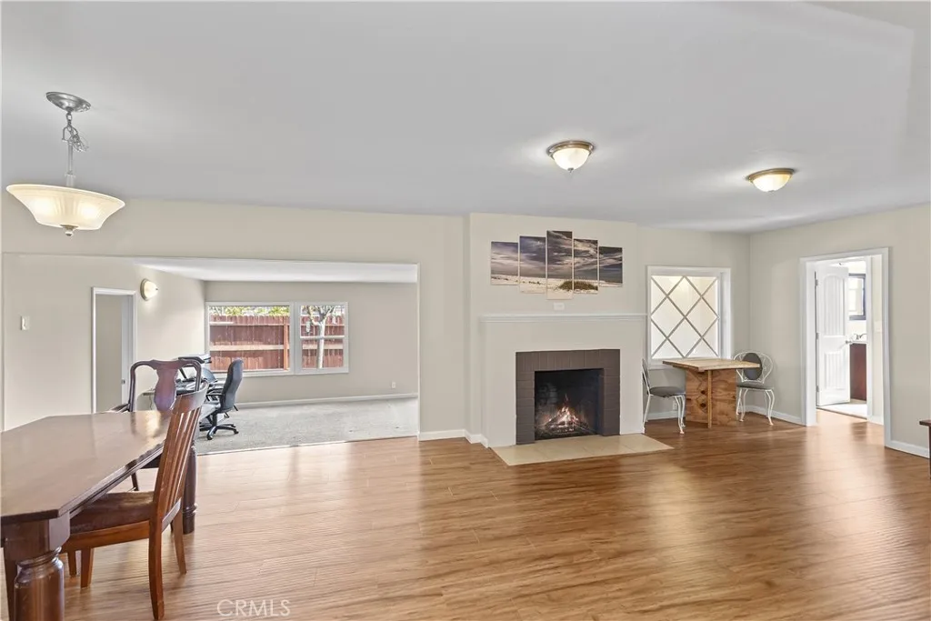 https://cdn.realtyfeed.com/cdn/127/306425584/7aa1e9909e0dbf86b20ad959b641e726.webp