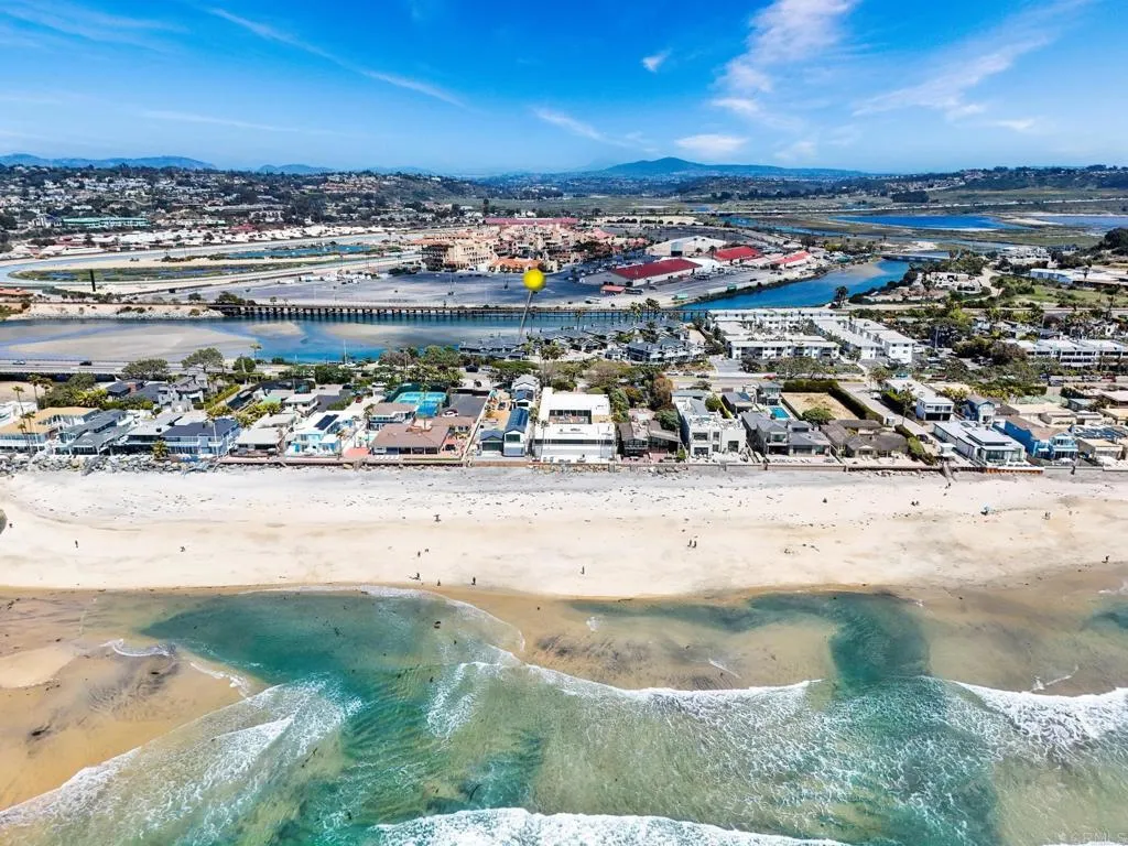 https://cdn.realtyfeed.com/cdn/127/306425589/2552d1d767f311a3a8f643cb783acb50.webp