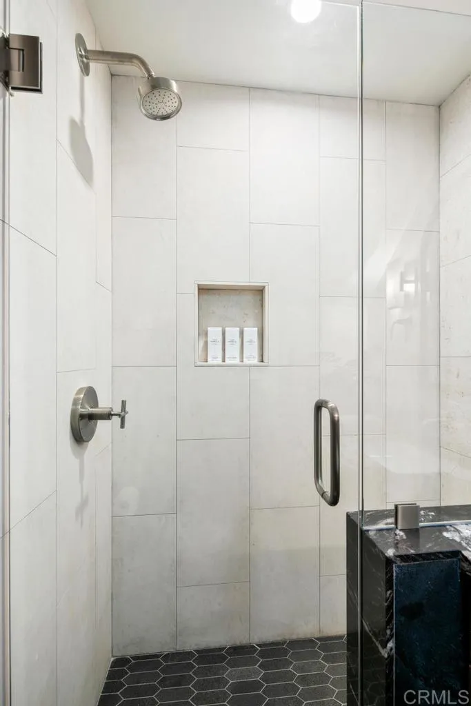 https://cdn.realtyfeed.com/cdn/127/306425589/5f043932e6511f02d48c014f33f792e7.webp