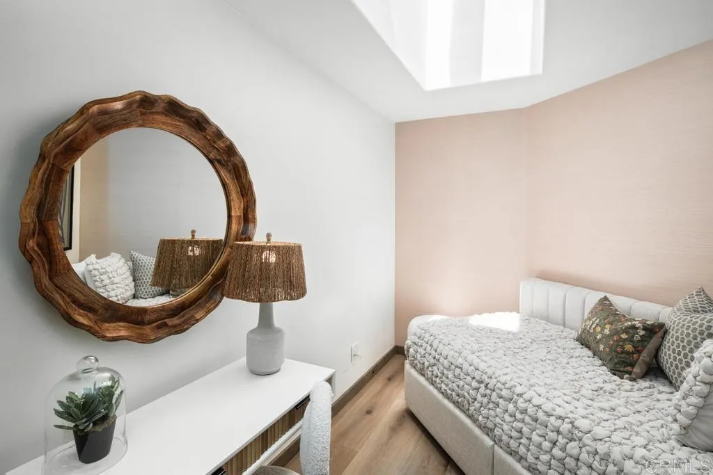 https://cdn.realtyfeed.com/cdn/127/306425589/f67e36600d6bdbbbe8c4c888c993efab.webp