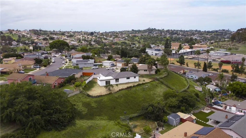 https://cdn.realtyfeed.com/cdn/127/306425666/491b82590f4a96017f7792eb5cf16e05.webp