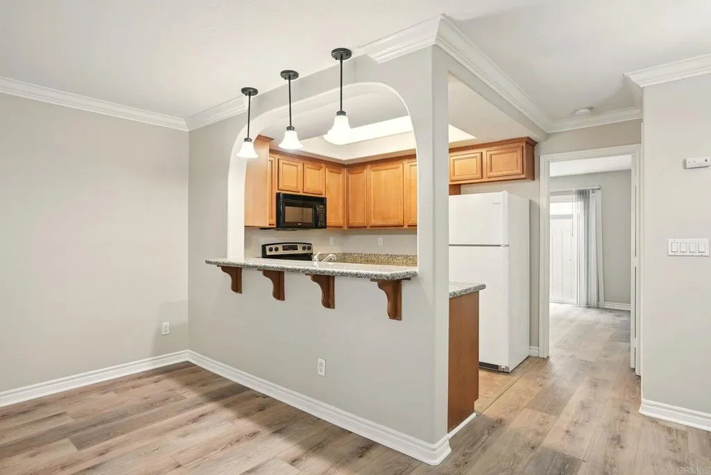 Photo #6: PTP2503015 Listing 