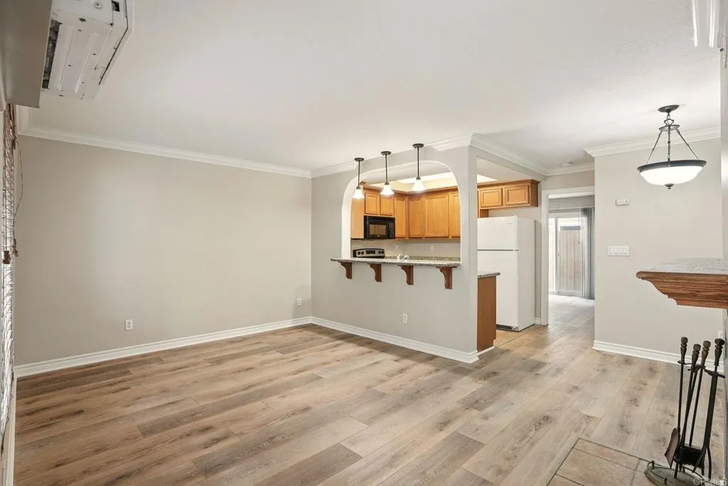 Photo #4: PTP2503015 Listing 