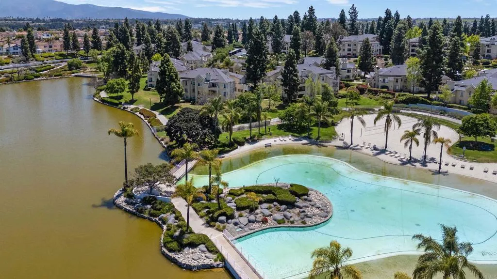 https://cdn.realtyfeed.com/cdn/127/306425790/d392ead29447f5226fe3feec190d56af.webp