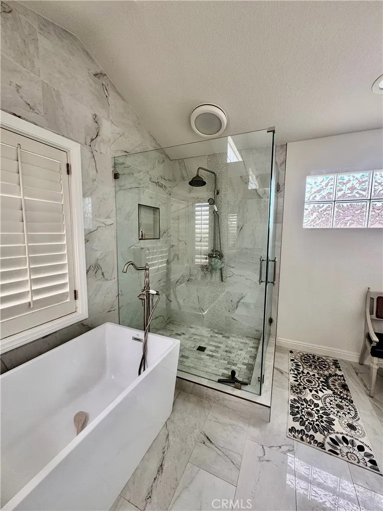 https://cdn.realtyfeed.com/cdn/127/306426105/17c5d1677f01782fd4049943c3c75fa8.webp