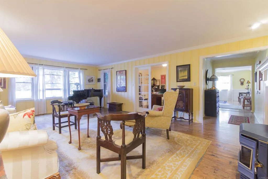 https://cdn.realtyfeed.com/cdn/127/306426109/4bb996d46f2769e6209f7c4b4c7e1ee7.webp