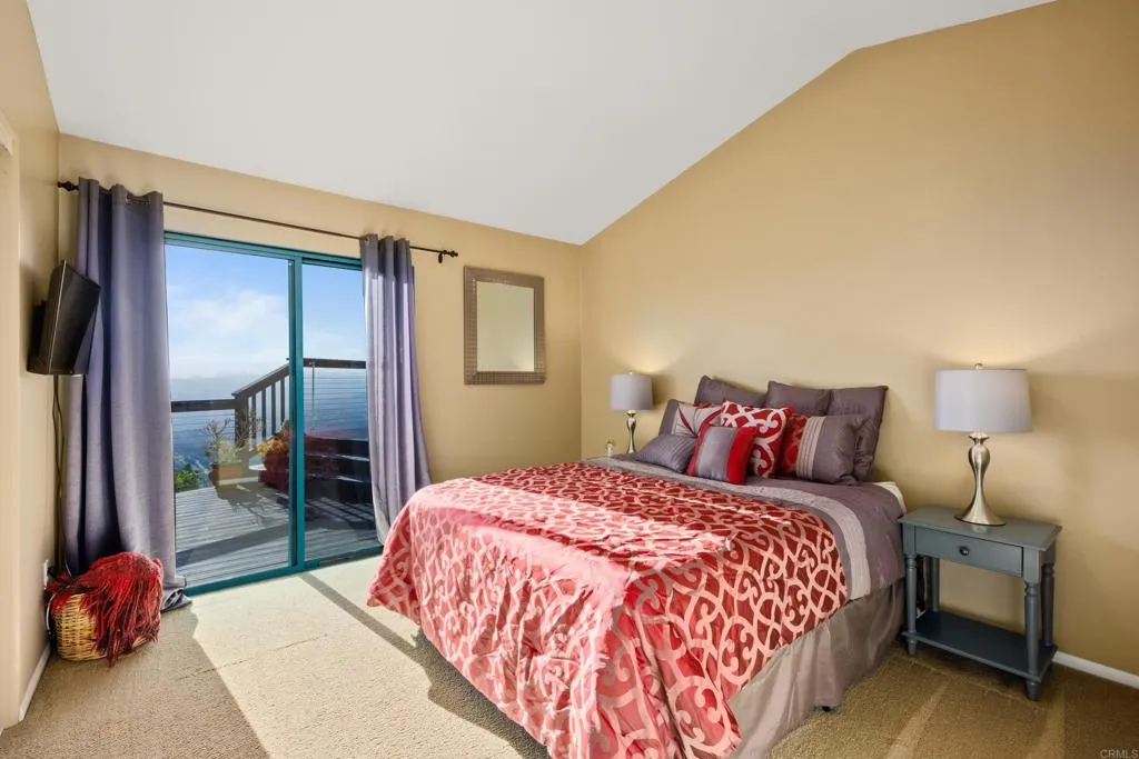 https://cdn.realtyfeed.com/cdn/127/306426123/ea14c7b4ad4daee8c0da9a408d824751.webp