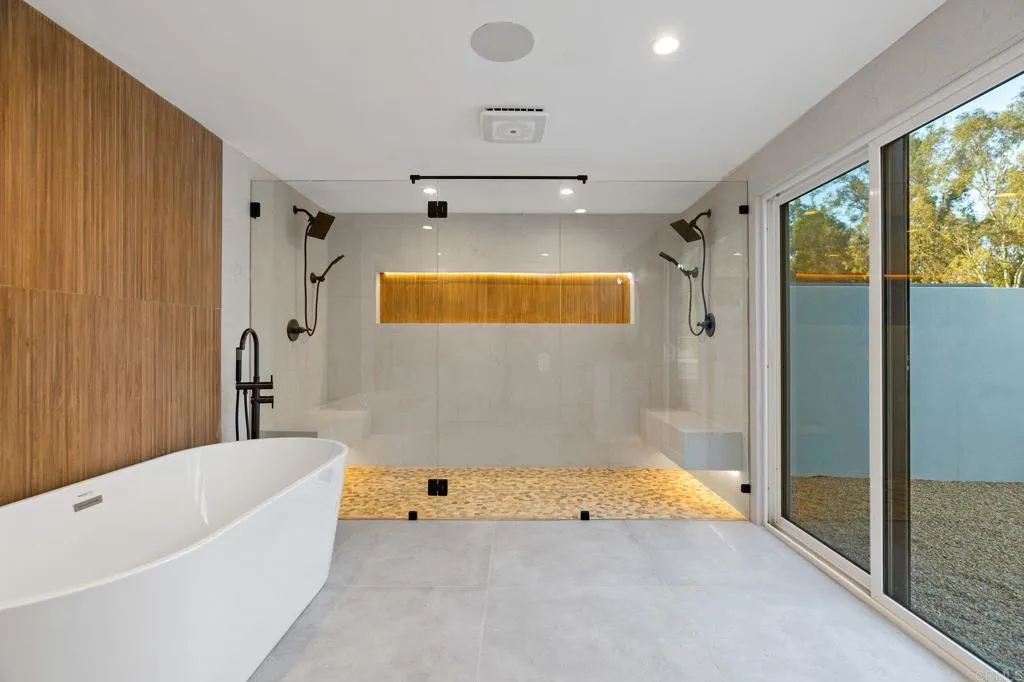 https://cdn.realtyfeed.com/cdn/127/306426248/1b114b426a051fa0ffae85850dda0ae2.webp