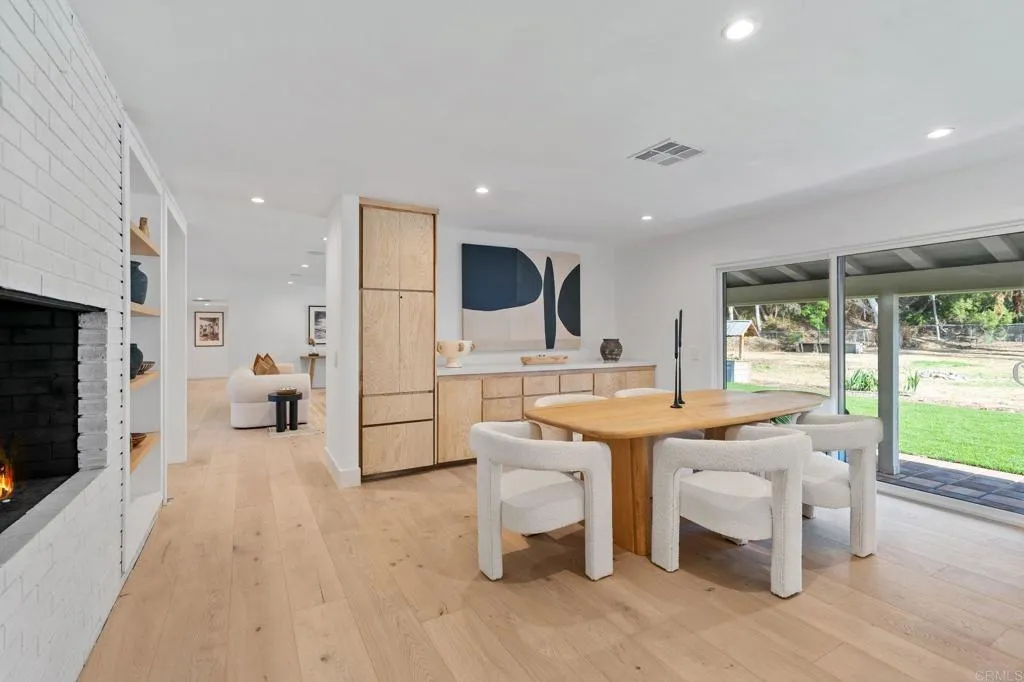 https://cdn.realtyfeed.com/cdn/127/306426248/41b36aa073b350c2a97fe649b07b9bb8.webp