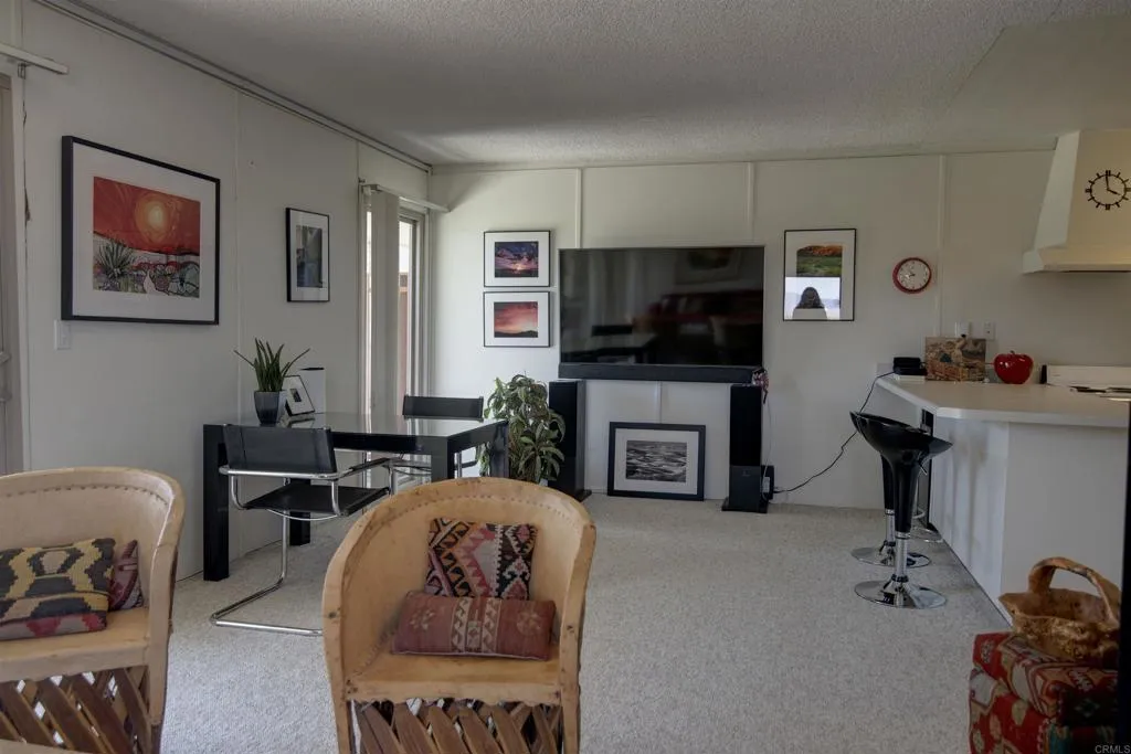 Photo #2: NDP2504155 Listing 