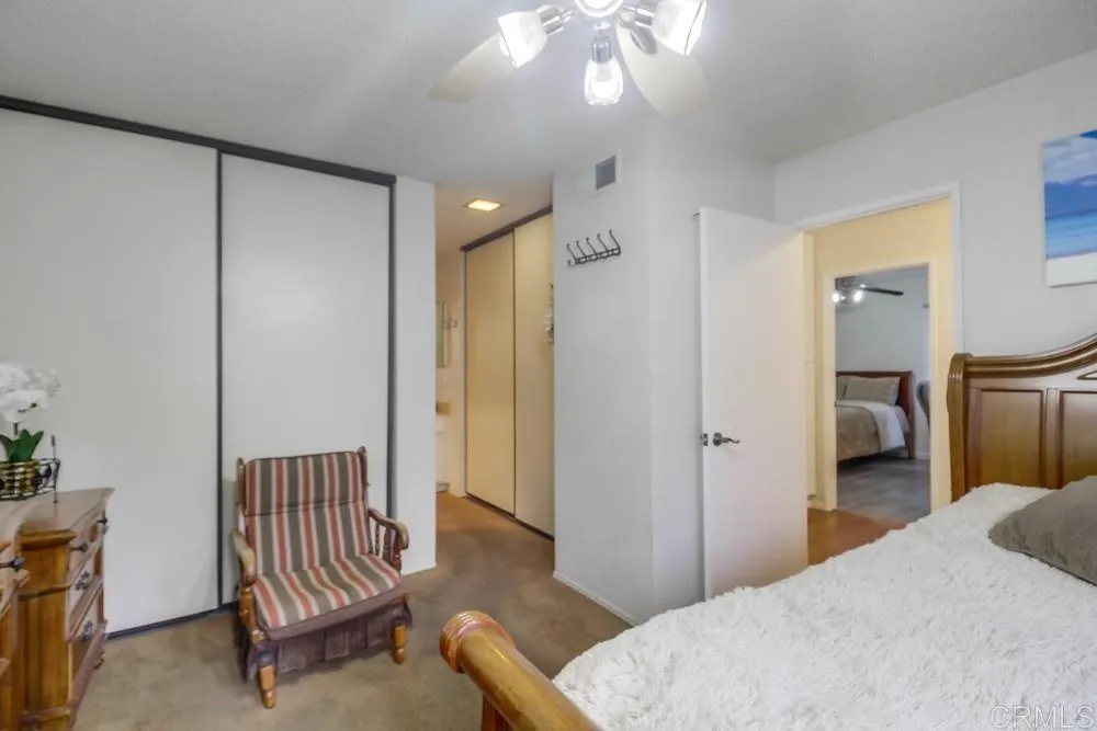 https://cdn.realtyfeed.com/cdn/127/306426464/5b1579bedb301c016c381716a24c93e9.webp