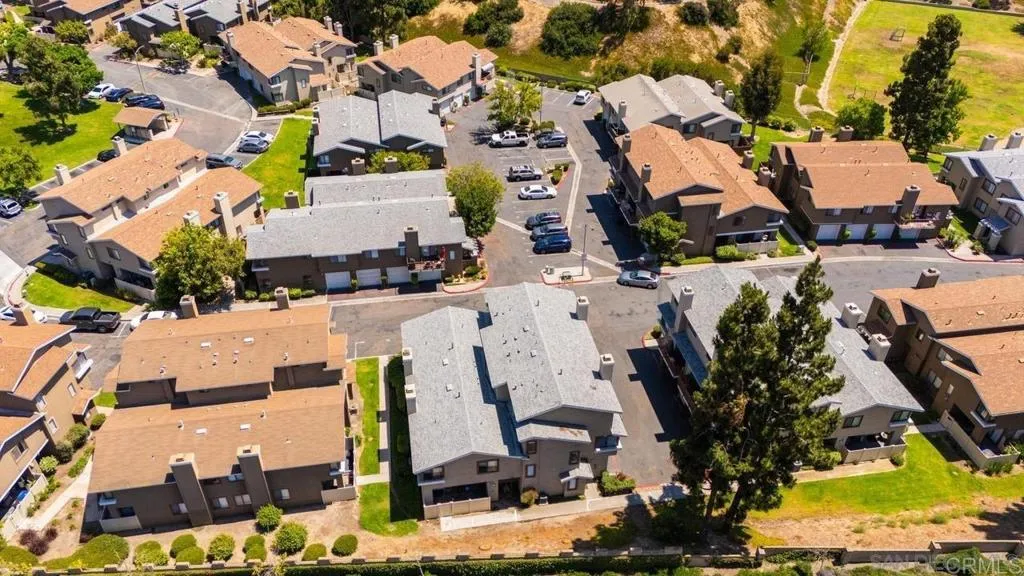 https://cdn.realtyfeed.com/cdn/127/306426464/8936bd813b5e8bab5e6333e66b8ae439.webp