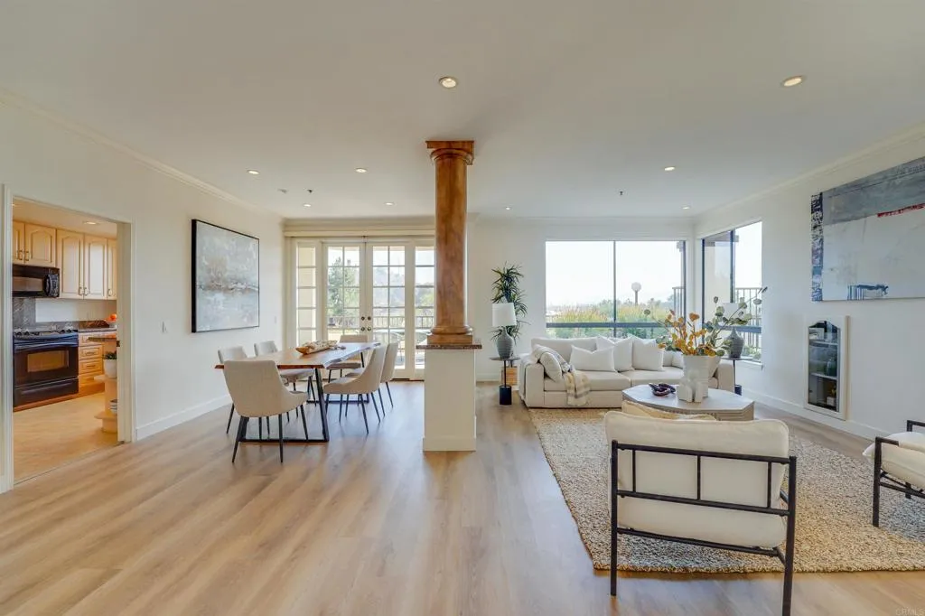 Photo #3: PTP2503037 Listing 