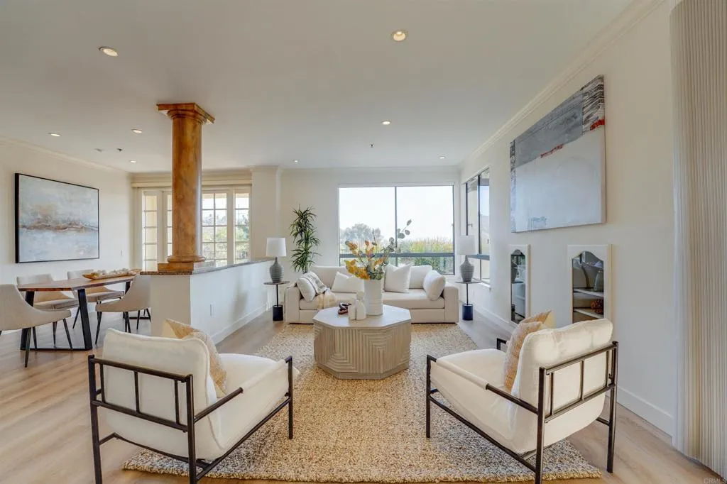 Photo #5: PTP2503037 Listing 