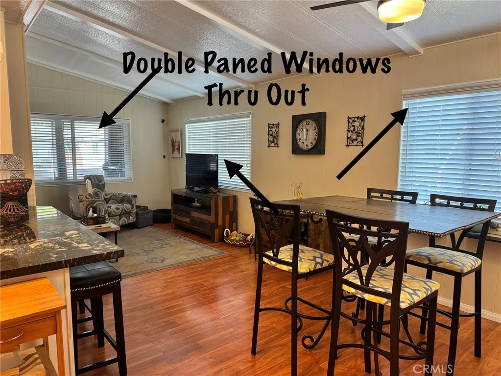 https://cdn.realtyfeed.com/cdn/127/306426501/5499632f4da54331373900d661fd32e2.webp