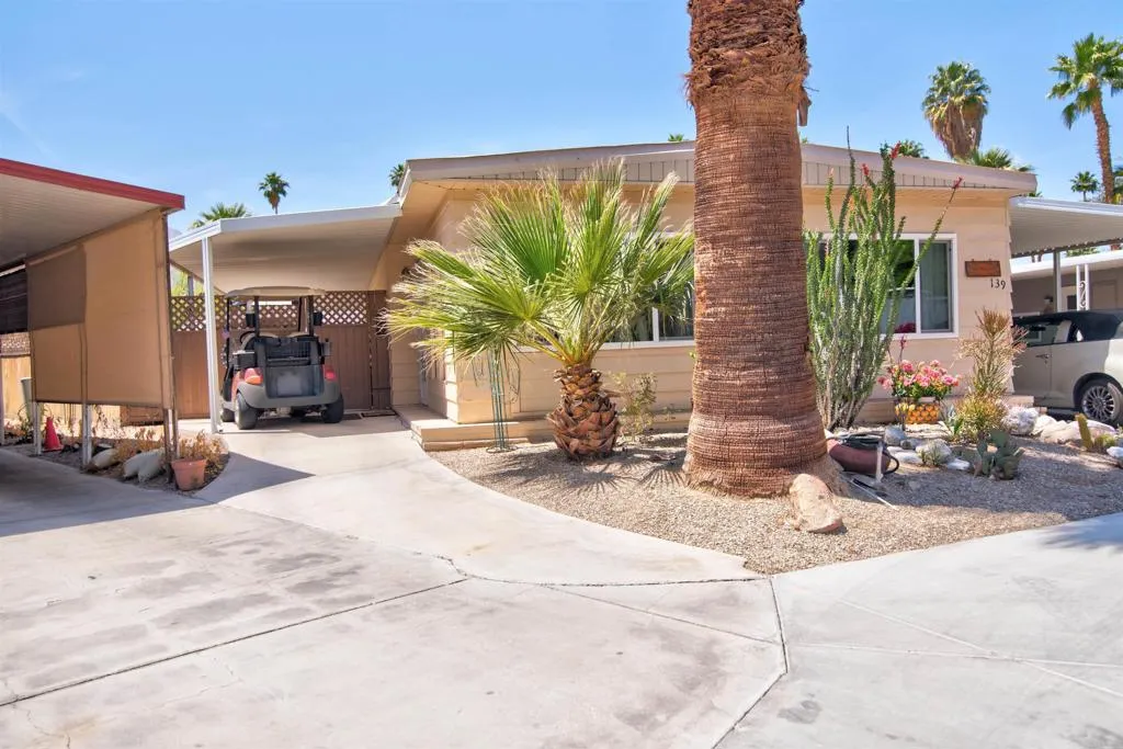 https://cdn.realtyfeed.com/cdn/127/306426557/4beba0c19f0aaa109562262d8cb66c7d.webp