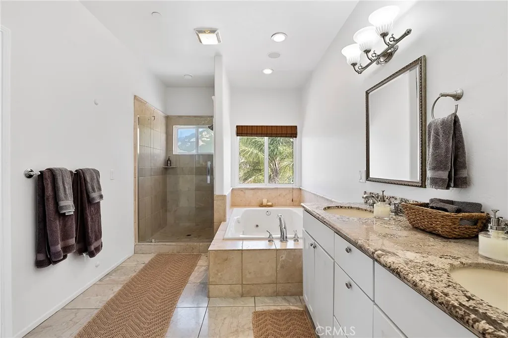 https://cdn.realtyfeed.com/cdn/127/306426586/26c2ee0caa646c5c4a1a177a6cc50d0b.webp
