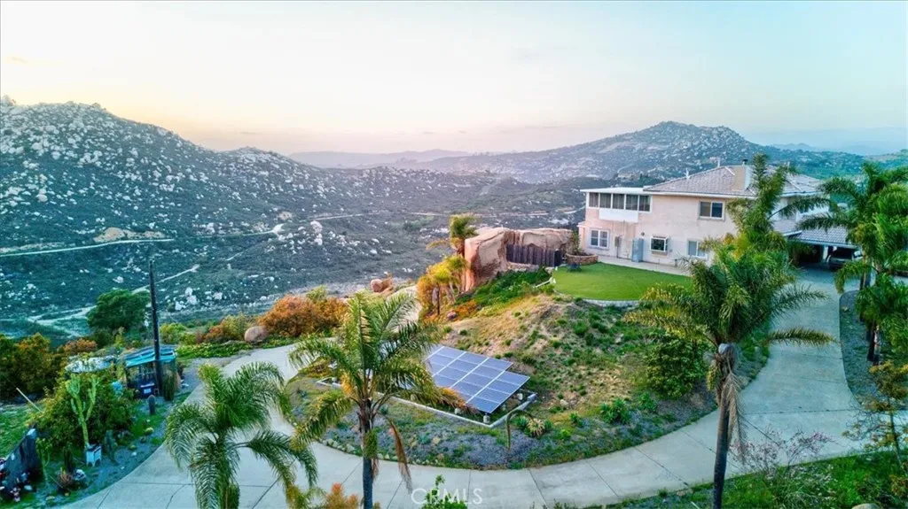 https://cdn.realtyfeed.com/cdn/127/306426586/3be068e7b08417d4ab08a5f48fb07eb0.webp
