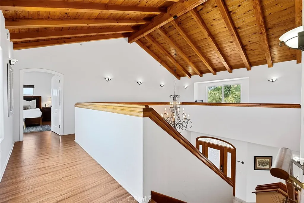 https://cdn.realtyfeed.com/cdn/127/306426586/59bb5e3286ae36aedf47749881f2bedb.webp