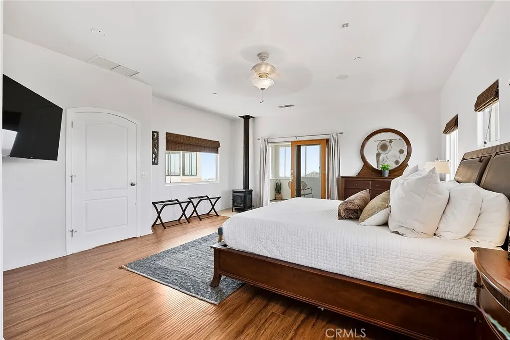 https://cdn.realtyfeed.com/cdn/127/306426586/a19c3b5854d5aca90cf7058a70da2d8e.webp