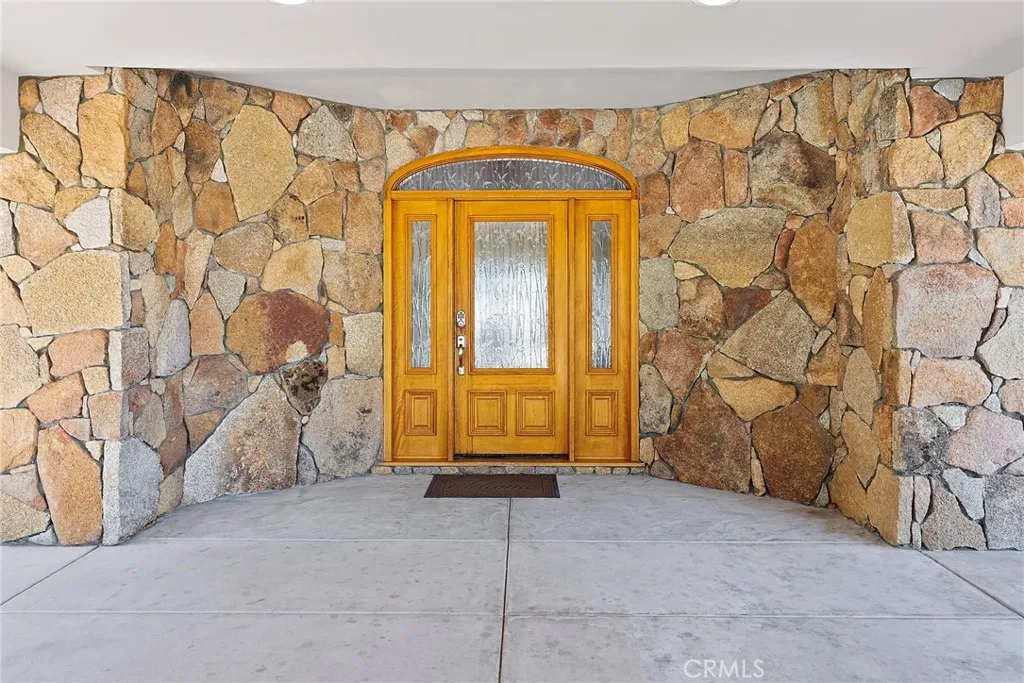 https://cdn.realtyfeed.com/cdn/127/306426586/ab66de53fdb6c22bbbd04a630de66d6b.webp