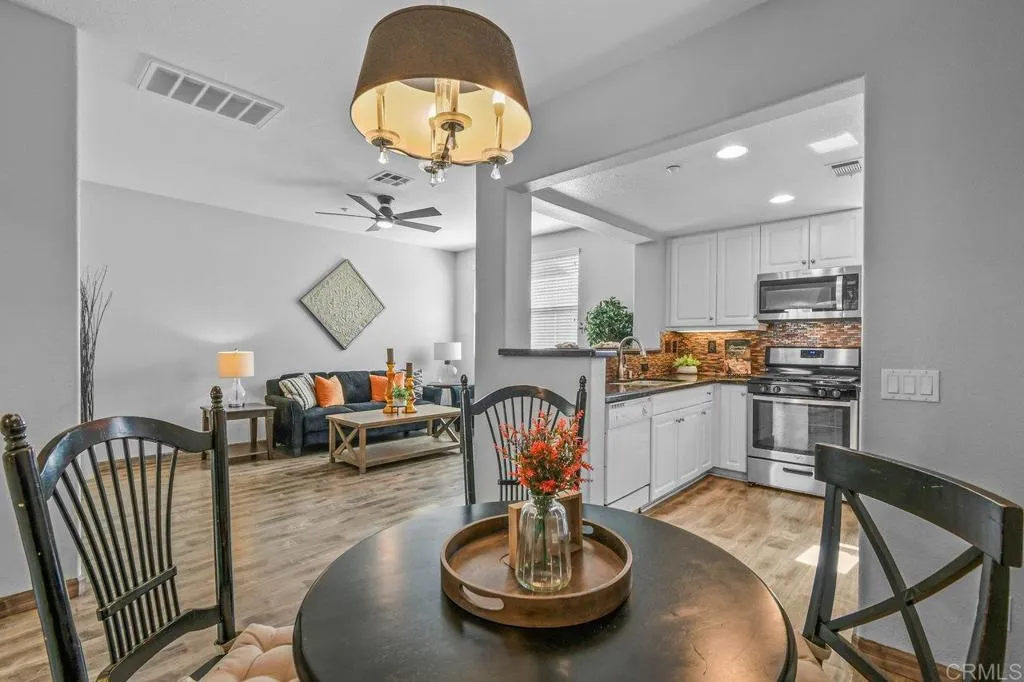 https://cdn.realtyfeed.com/cdn/127/306426590/07b0d9930ac0ab12d60875ba0d6e42f1.webp