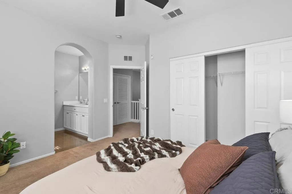 https://cdn.realtyfeed.com/cdn/127/306426590/a35db2b088062e5f41066d53a972c287.webp