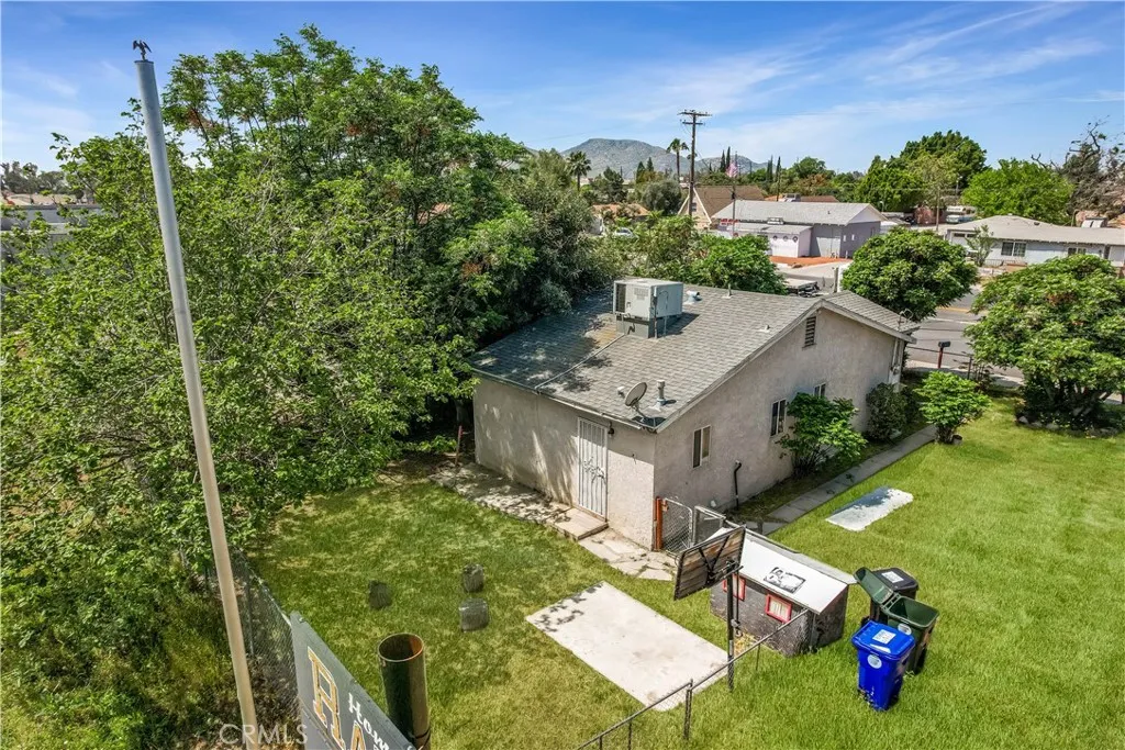 9967 Cedar Avenue, Bloomington, Ca 92316 - Photo 2 of 8, Bloomington, CA