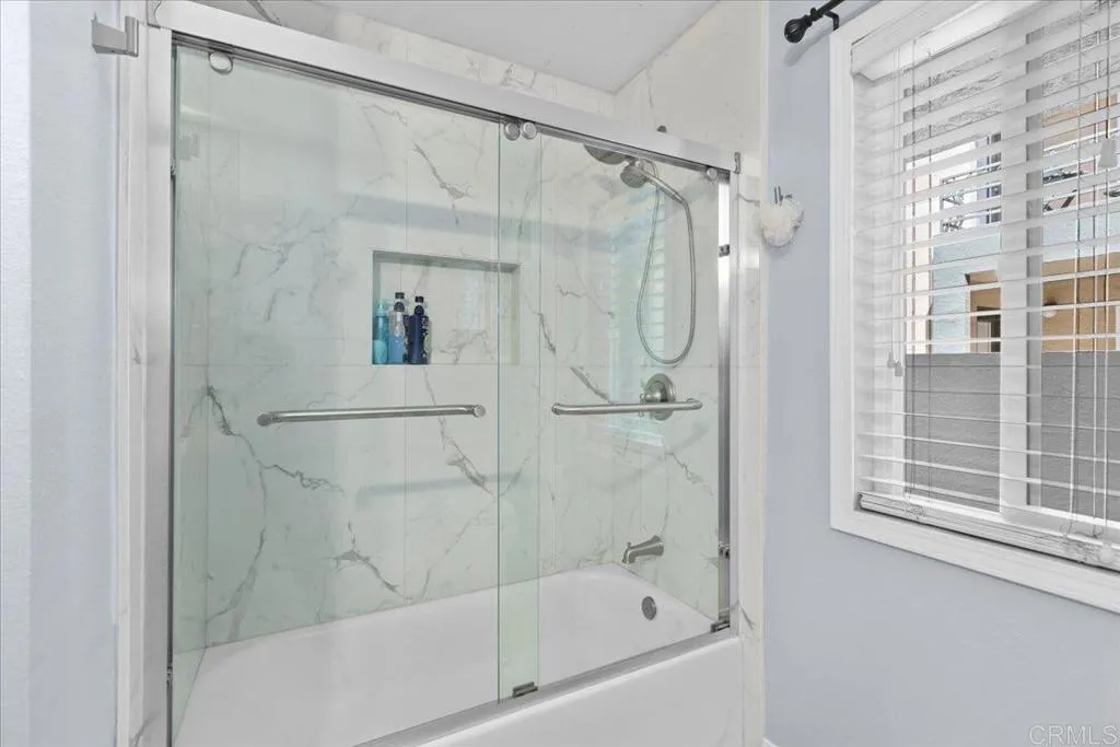 https://cdn.realtyfeed.com/cdn/127/306426769/26f960a9214d50ccdf4a89d17187350f.webp