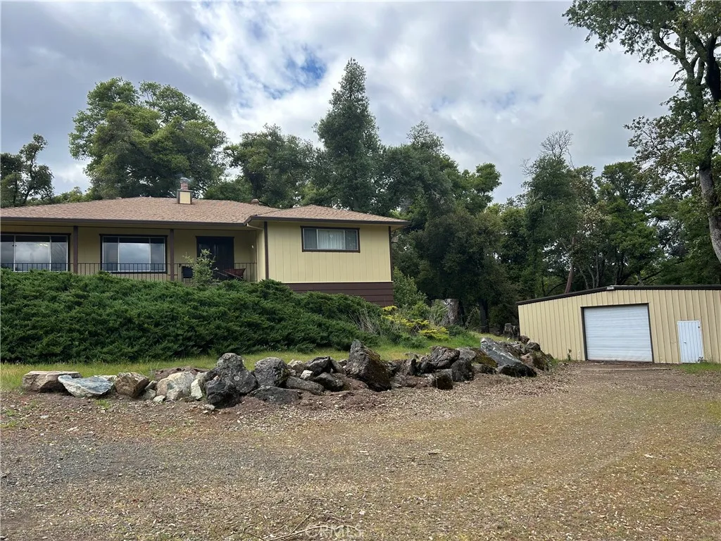 10755 Schuette Road, Upper Lake, Ca 95485
