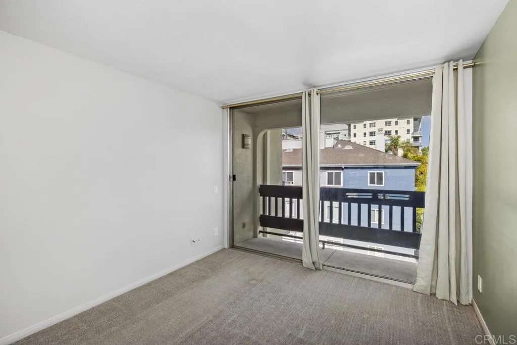 https://cdn.realtyfeed.com/cdn/127/306427237/48ab1a0b2b0ff731c9f53247be81770e.webp