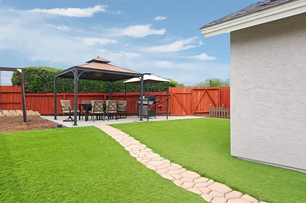 https://cdn.realtyfeed.com/cdn/127/306427360/b647f0773920829b2ee1087d50a81e58.webp