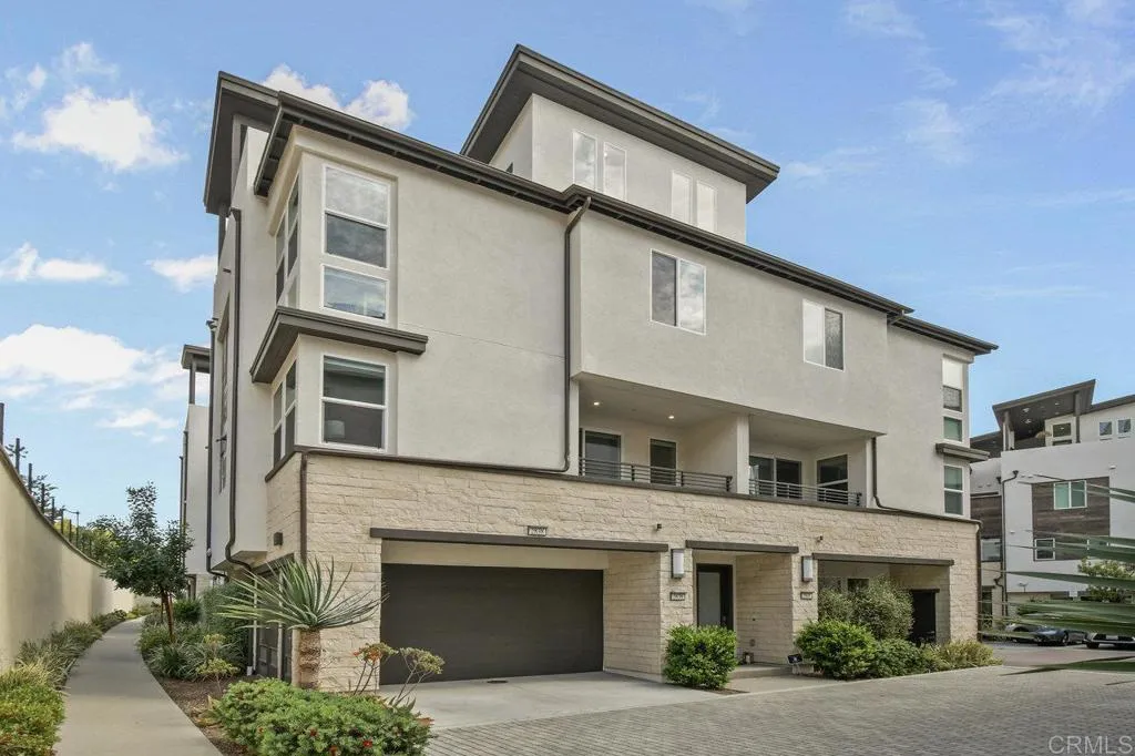 https://cdn.realtyfeed.com/cdn/127/306427391/4a72c7de3776f3336088d7e09e73592c.webp