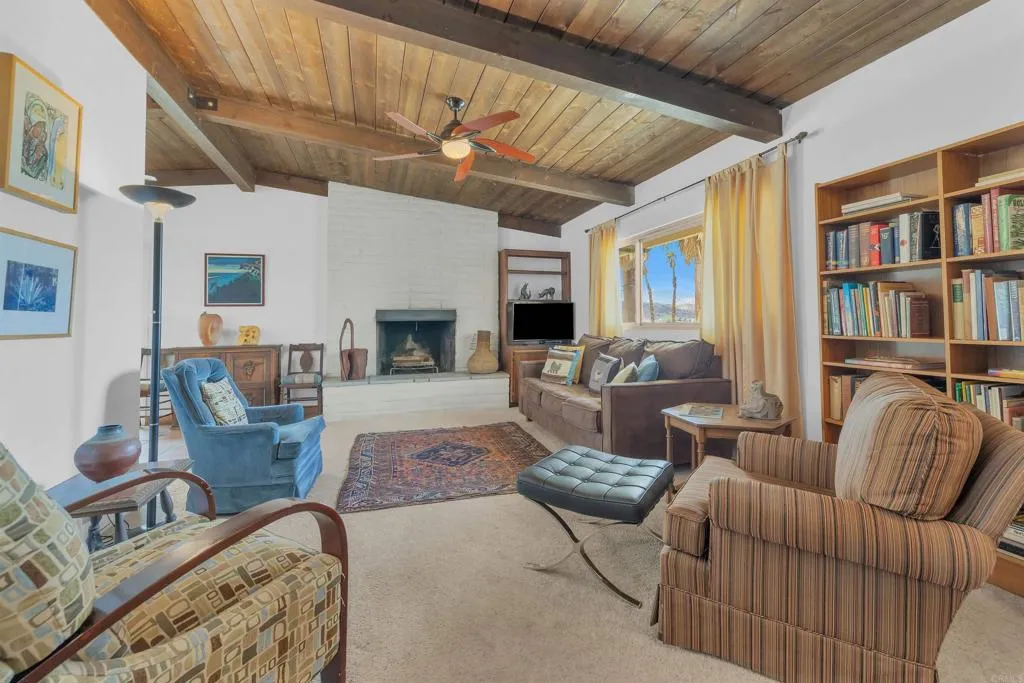 https://cdn.realtyfeed.com/cdn/127/306427520/96155f7ee00950a1117502304e4d1238.webp